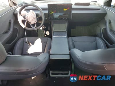 Zdjęcie 8 z 13 samochodu: 2025 TESLA MODEL 3 VIN:5YJ3E1EA2SF949303 - miniatura