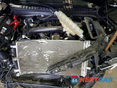 Zdjęcie 12 z 14 samochodu: 2023 LINCOLN NAVIGATOR RESERVE VIN:5LMJJ2LGXPEL13911 - miniatura