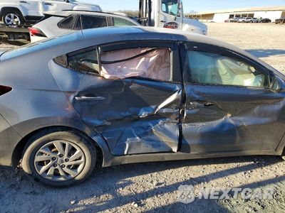 Zdjęcie 10 z 11 samochodu: 2019 HYUNDAI ELANTRA SE VIN:5NPD74LF5KH493975 - miniatura