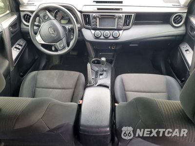 Zdjęcie 8 z 13 samochodu: 2016 TOYOTA RAV4 LE VIN:JTMBFREVXGJ062378 - miniatura