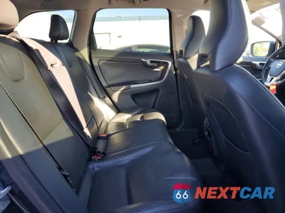 Zdjęcie 11 z 13 samochodu: 2015 VOLVO XC60 T5 PREMIER VIN:YV4612RK0F2631607 - miniatura