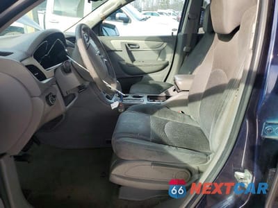 Zdjęcie 7 z 12 samochodu: 2017 CHEVROLET TRAVERSE LS VIN:1GNKRFED5HJ207588 - miniatura