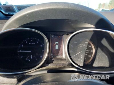 Zdjęcie 9 z 12 samochodu: 2017 HYUNDAI SANTA FE SE VIN:KM8SN4HF4HU197684 - miniatura