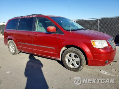 Czwarte zdjęcie samochodu z boku: 2010 CHRYSLER TOWN & COUNTRY TOURING VIN:2A4RR5D10AR233603 - miniatura