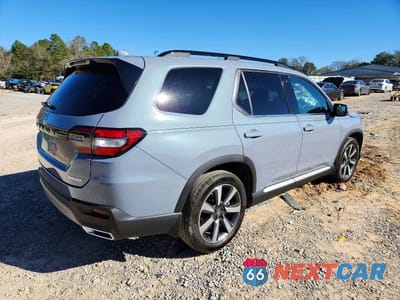 Trzecie zdjęcie samochodu z tyłu: 2024 HONDA PILOT TOURING VIN:5FNYG2H70RB010330 - miniatura