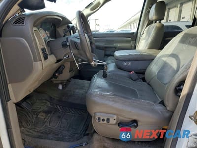 Zdjęcie 7 z 11 samochodu: 2005 DODGE RAM 3500 ST VIN:3D7LS38C65G800592 - miniatura