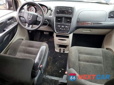 Zdjęcie 8 z 12 samochodu: 2016 DODGE GRAND CARAVAN SE VIN:2C4RDGBG6GR114308 - miniatura