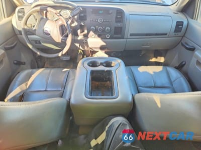 Zdjęcie 8 z 12 samochodu: 2011 GMC SIERRA K1500 VIN:1GTR2TE34BZ113924 - miniatura