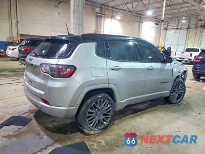 Trzecie zdjęcie samochodu z tyłu: 2023 JEEP COMPASS LIMITED VIN:3C4NJDCN9PT527291 - miniatura