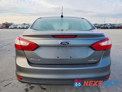 Zdjęcie 6 z 12 samochodu: 2014 FORD FOCUS SE VIN:1FADP3F26EL416945 - miniatura