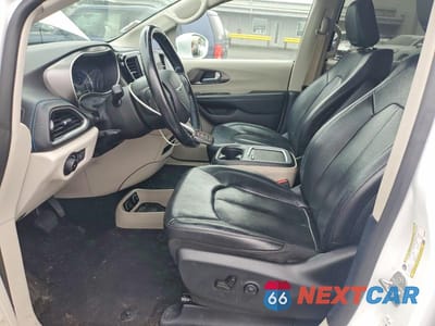Zdjęcie 7 z 13 samochodu: 2021 CHRYSLER PACIFICA HYBRID TOURING L VIN:2C4RC1L71MR580495 - miniatura