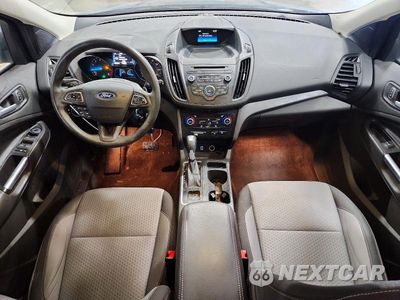 Zdjęcie 8 z 13 samochodu: 2017 FORD ESCAPE SE VIN:1FMCU9G97HUB51993 - miniatura