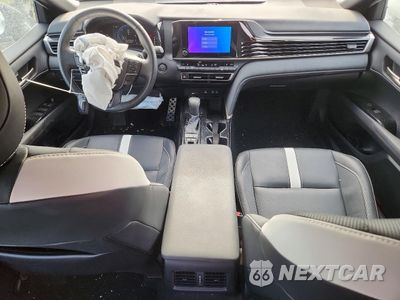 Zdjęcie 8 z 13 samochodu: 2025 TOYOTA CAMRY XSE VIN:4T1DAACK0SU524256 - miniatura
