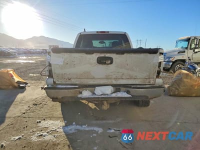 Zdjęcie 6 z 12 samochodu: 2007 CHEVROLET SILVERADO K1500 CLASSIC VIN:1GCEK19B57Z128525 - miniatura