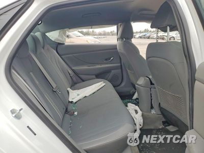 Zdjęcie 10 z 12 samochodu: 2022 HYUNDAI ELANTRA SEL VIN:5NPLS4AG0NH053849 - miniatura