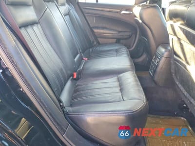 Zdjęcie 10 z 11 samochodu: 2015 CHRYSLER 300 S VIN:2C3CCABT4FH808135 - miniatura