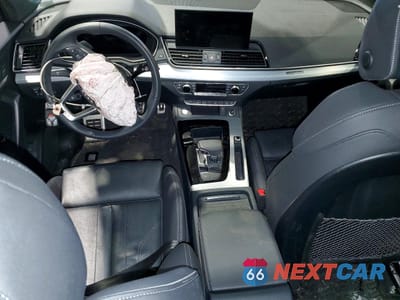 Zdjęcie 8 z 14 samochodu: 2024 AUDI Q5 SPORTBACK PREMIUM 45 VIN:WA14AAFY6R2144648 - miniatura