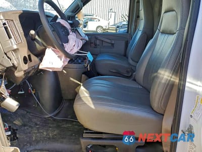 Zdjęcie 7 z 12 samochodu: 2024 CHEVROLET EXPRESS G3500 VIN:1GB0GRF76R1183419 - miniatura