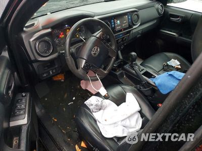 Zdjęcie 8 z 13 samochodu: 2018 TOYOTA TACOMA DOUBLE CAB VIN:3TMCZ5AN8JM179882 - miniatura