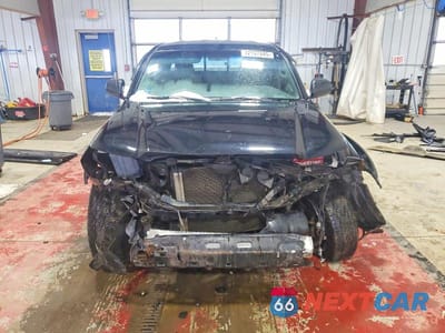 Piąte zdjęcie samochodu w środku: 2015 TOYOTA TACOMA DOUBLE CAB VIN:3TMLU4EN6FM183651 - miniatura