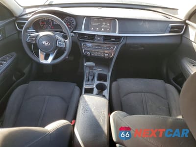 Zdjęcie 8 z 14 samochodu: 2019 KIA OPTIMA LX VIN:5XXGT4L3XKG284662 - miniatura