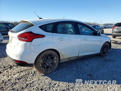 Trzecie zdjęcie samochodu z tyłu: 2016 FORD FOCUS SE VIN:1FADP3K23GL307741 - miniatura