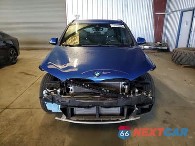 Piąte zdjęcie samochodu w środku: 2018 BMW X1 XDRIVE28I VIN:WBXHT3C31J5K26962 - miniatura