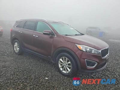 Czwarte zdjęcie samochodu z boku: 2017 KIA SORENTO LX VIN:5XYPGDA32HG279354 - miniatura