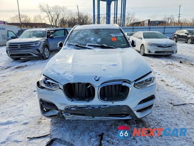 Piąte zdjęcie samochodu w środku: 2021 BMW X3 XDRIVE30I VIN:5UXTY5C06M9F50028 - miniatura