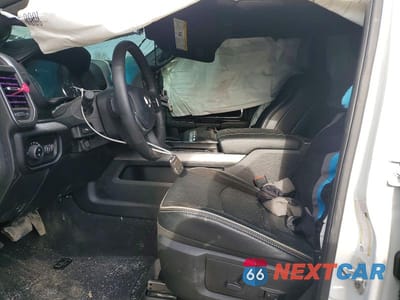 Zdjęcie 7 z 11 samochodu: 2024 RAM 2500 LARAMIE VIN:3C6UR5NL0RG229317 - miniatura