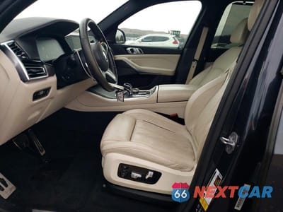 Zdjęcie 7 z 12 samochodu: 2019 BMW X5 XDRIVE50I VIN:5UXJU2C57KLN64448 - miniatura