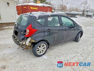 Trzecie zdjęcie samochodu z tyłu: 2018 NISSAN VERSA NOTE S VIN:3N1CE2CP5JL364182 - miniatura