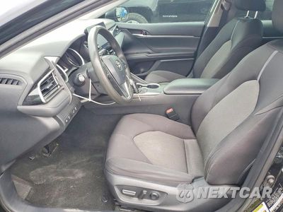 Zdjęcie 7 z 12 samochodu: 2021 TOYOTA CAMRY LE VIN:4T1C11AK6MU581627 - miniatura