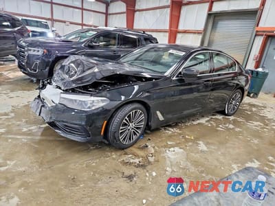 2020 BMW 530 XI WBAJR7C08LCE63490 - główne zdjęcie licytacji z USA - miniatura