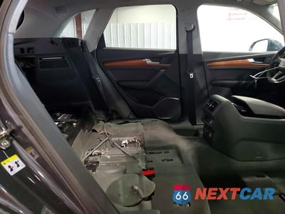 Zdjęcie 11 z 12 samochodu: 2021 AUDI Q5 VIN:WA1AAAFY6M2109149 - miniatura