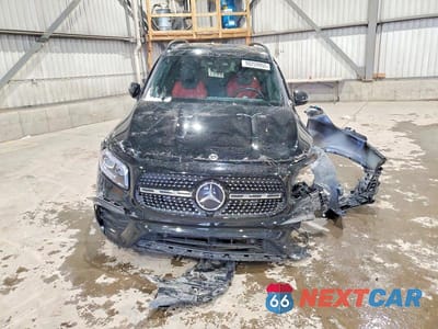 Piąte zdjęcie samochodu w środku: 2021 MERCEDES-BENZ GLB 250 4MATIC VIN:W1N4M4HB8MW149920 - miniatura