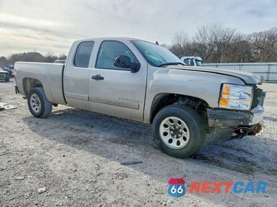 Czwarte zdjęcie samochodu z boku: 2007 CHEV SILVERADO VIN:1GCEC19C47Z569696 - miniatura