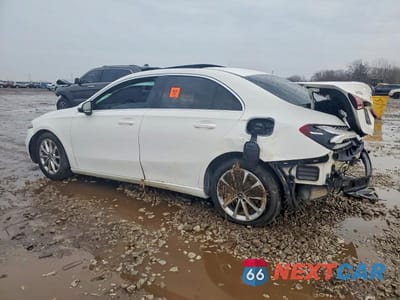Drugie zdjęcie samochodu z przodu: 2022 MERCEDES-BENZ A 220 VIN:W1K3G4EB1NJ363747 - miniatura