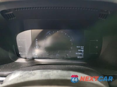 Zdjęcie 9 z 12 samochodu: 2019 VOLVO XC60 T6 VIN:YV4A22RK1K1379907 - miniatura