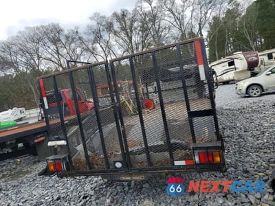 Trzecie zdjęcie samochodu z tyłu: 2019 ISUZU NPR HD CREW CAB FLATBED TRUCK VIN:54DC4J1B4KS808605 - miniatura