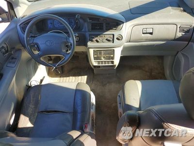 Zdjęcie 8 z 13 samochodu: 2003 TOYT SIENNA CE VIN:4T3ZF19C73U553544 - miniatura