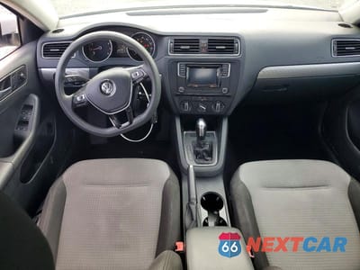 Zdjęcie 8 z 11 samochodu: 2017 VOLKSWAGEN JETTA S VIN:3VW2B7AJ3HM381027 - miniatura