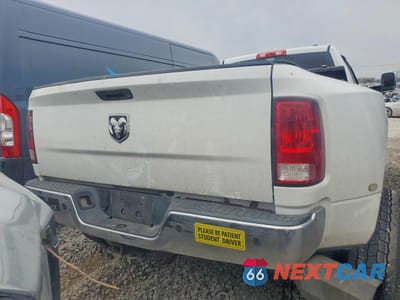 Zdjęcie 6 z 12 samochodu: 2011 DODGE RAM 3500 VIN:3D73Y4CL9BG560963 - miniatura