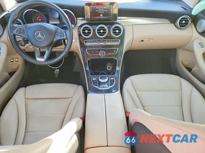 Zdjęcie 8 z 11 samochodu: 2018 MERCEDES-BENZ C 350E VIN:55SWF4HB0JU258414 - miniatura