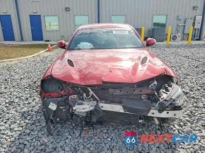 Piąte zdjęcie samochodu w środku: 2018 ALFA ROMEO GIULIA QUADRIFOGLIO VIN:ZARFAEAV9J7575730 - miniatura