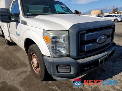 Zdjęcie 9 z 13 samochodu: 2013 FORD F350 UTILITY / SERVICE TRUCK VIN:1FDRF3A63DEB92674 - miniatura