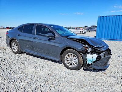 Czwarte zdjęcie samochodu z boku: 2026 TOYOTA CAMRY LE VIN:4T1DAACKXTU685599 - miniatura