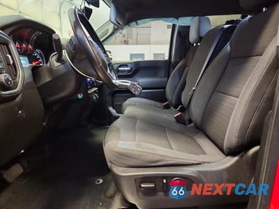 Zdjęcie 7 z 12 samochodu: 2020 CHEVROLET SILVERADO K1500 LT VIN:1GCRYDED2LZ336297 - miniatura