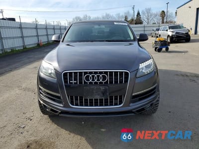 Piąte zdjęcie samochodu w środku: 2010 AUDI Q7 VIN:WA1VMAFE3AD001327 - miniatura
