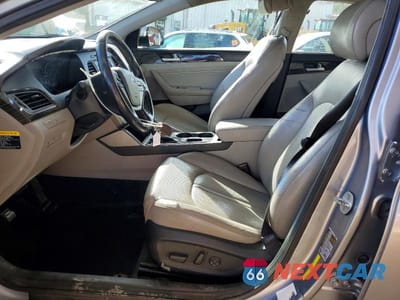 Zdjęcie 7 z 11 samochodu: 2016 HYUNDAI SONATA HYBRID VIN:KMHE34L18GA014429 - miniatura